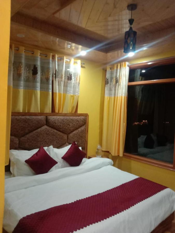 Hotel Floret Sojourn Shimla Zewnętrze zdjęcie